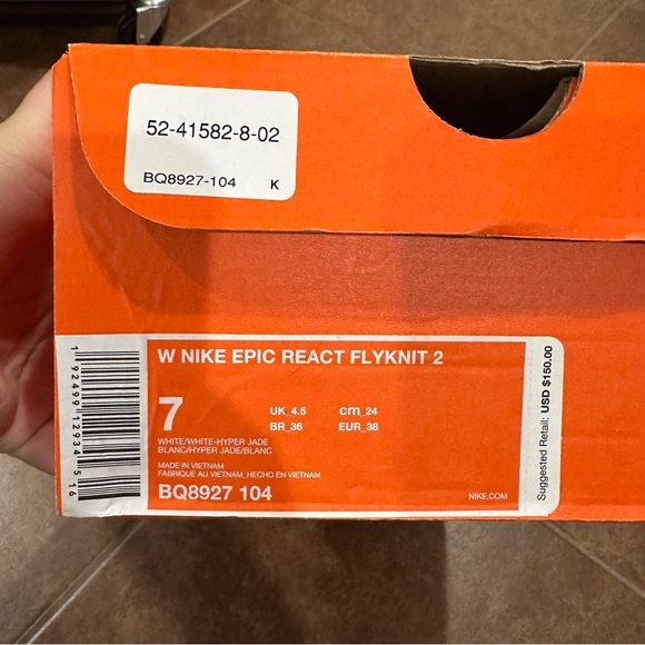 Nike Epic React Flyknit 2 - Picture 5 of 11